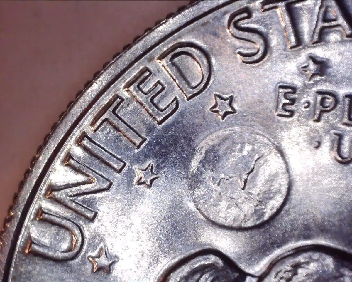 1972-S-Silver-Eisenhower-Dollar-DDR-/-Type-?