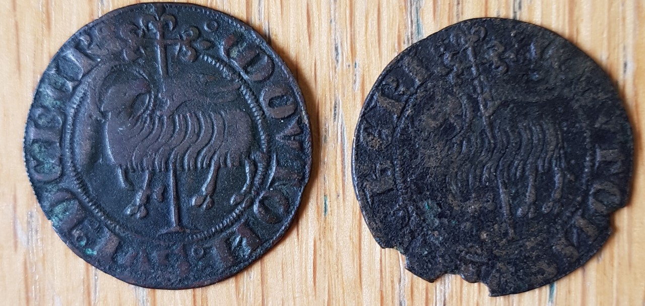 Please-Help-Identify-This-Coin.-Medieval?-Id:-15th-Century-French-Counting-Jetons