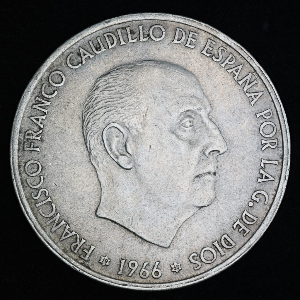 3d-Printed-Co-Axial-Lighting-Setup-For-Coin-Photography