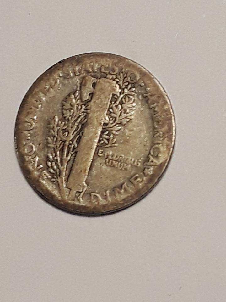 1920's-Dime,-A-Bit-Worn