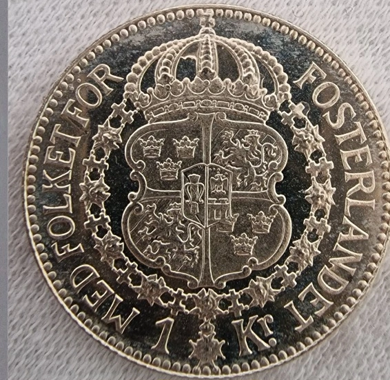 Do-You-Think-Economy-Sub--Or-Patina-Or-Lack-Of-Prevented-This-1914-Krona-From-Getting-Pl?