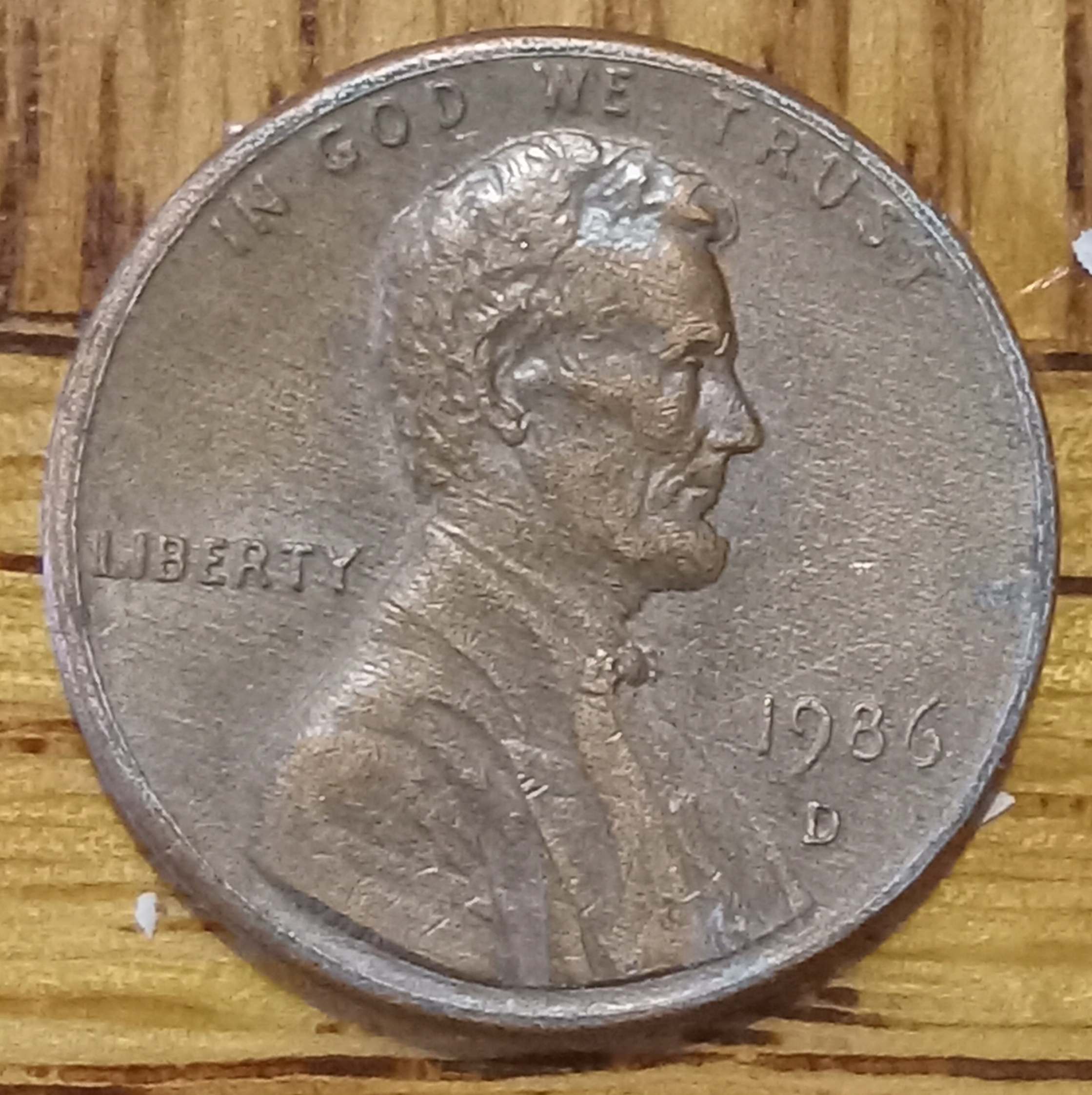 1986-D-Lincoln-Penny.-Weird-Error?