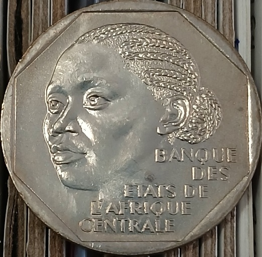 100-Coins-From-100-Different-Countries-In-100-Different-Years-Game-20th-Century-Edition