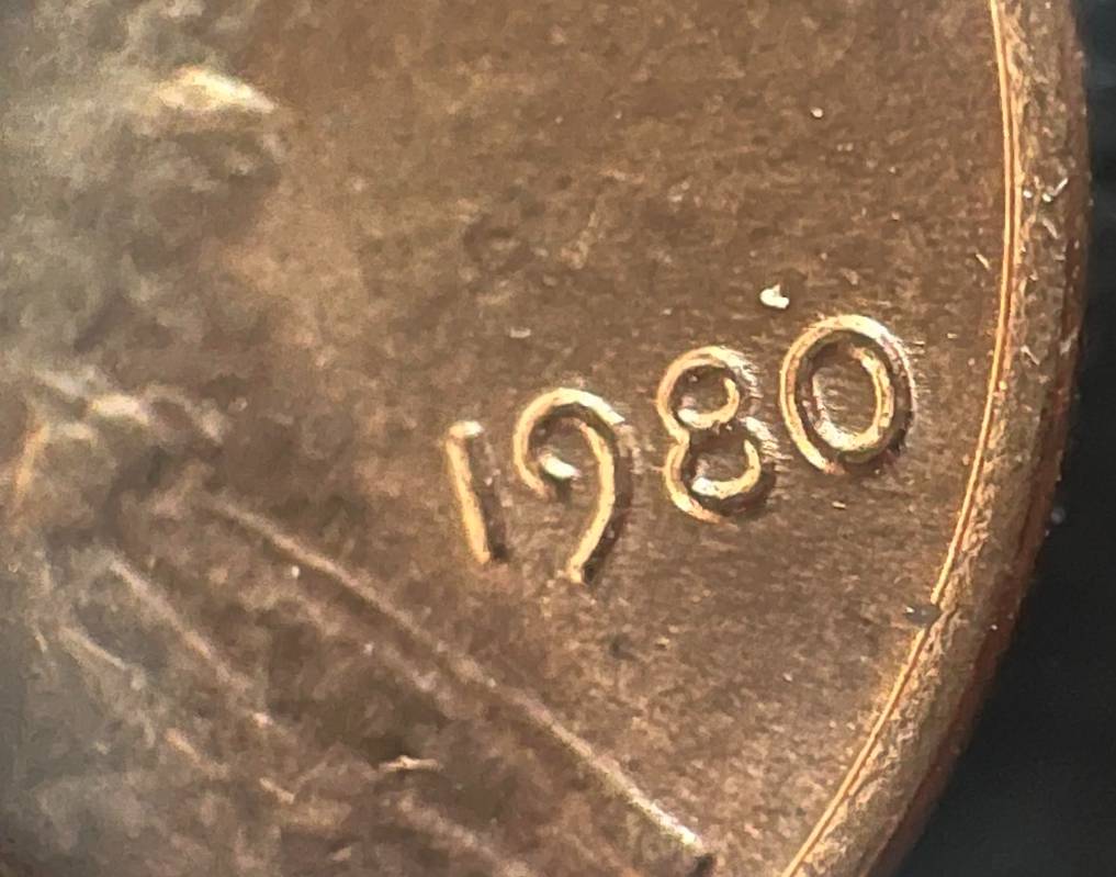 1980-Penny--Doubled-Die,-Mechanical-Doubling,-Or-Nothing-At-All?--Please-Help.