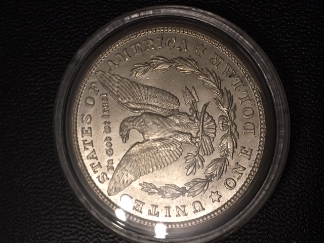 Rare-1921-S-Morgan-Dollar-With-Philadelphia-VAM3