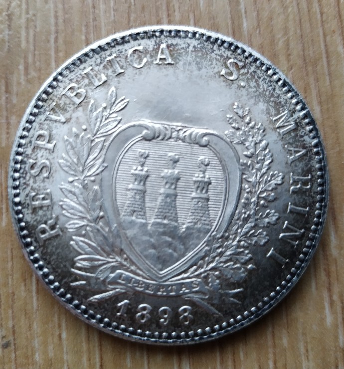 Well-I-Know-It's-Fake-But?-San-Marino-5-Lire-1896