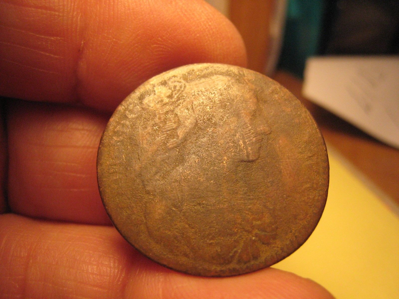 Can't-Identify-This-Coin-Hunter-Find-....-Found-In-Conneticut