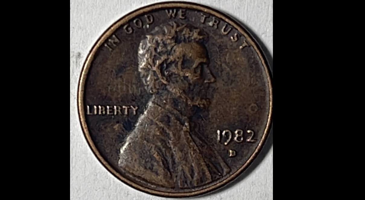1982-D-Copper-Penny-Weighs-3.7-Grams