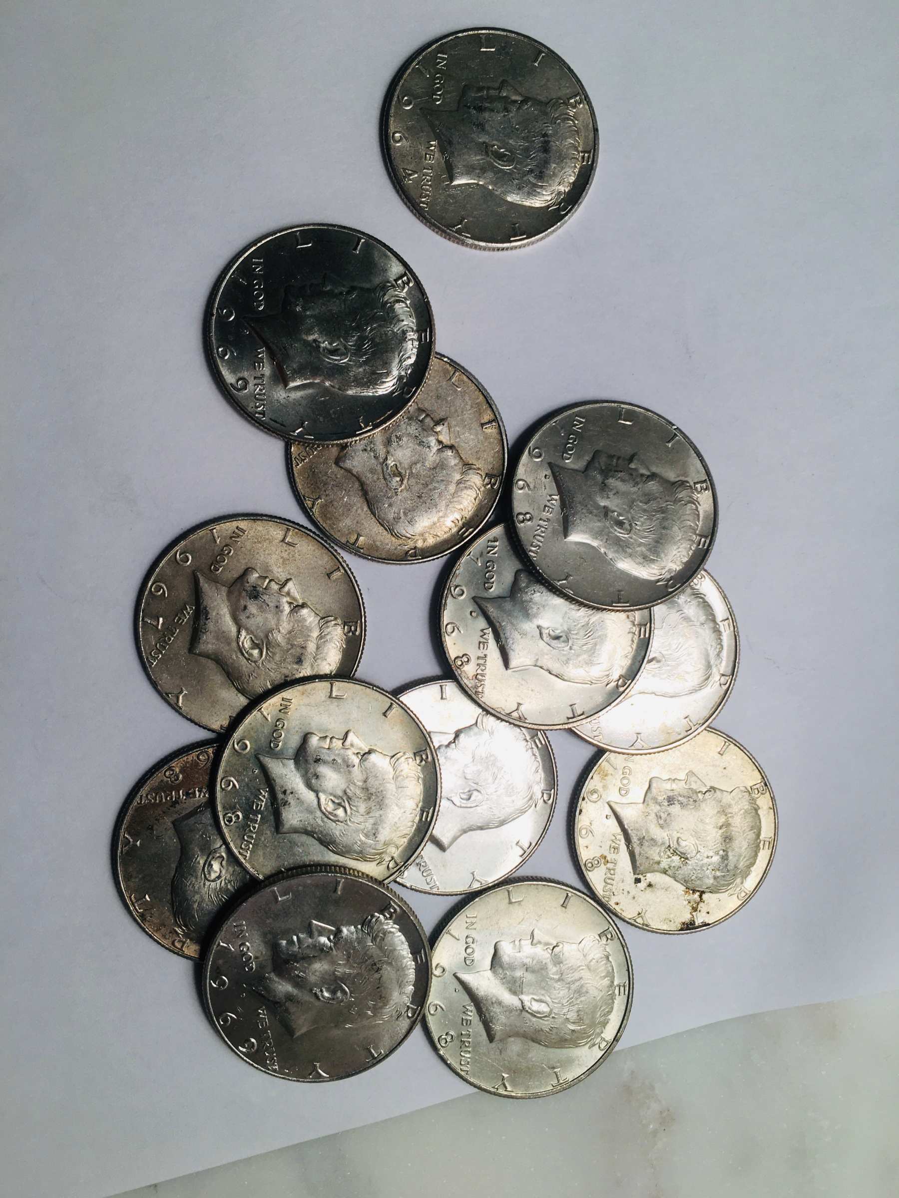 A-Loomis-Christmas-Gift-With-Three-Silver-Enders