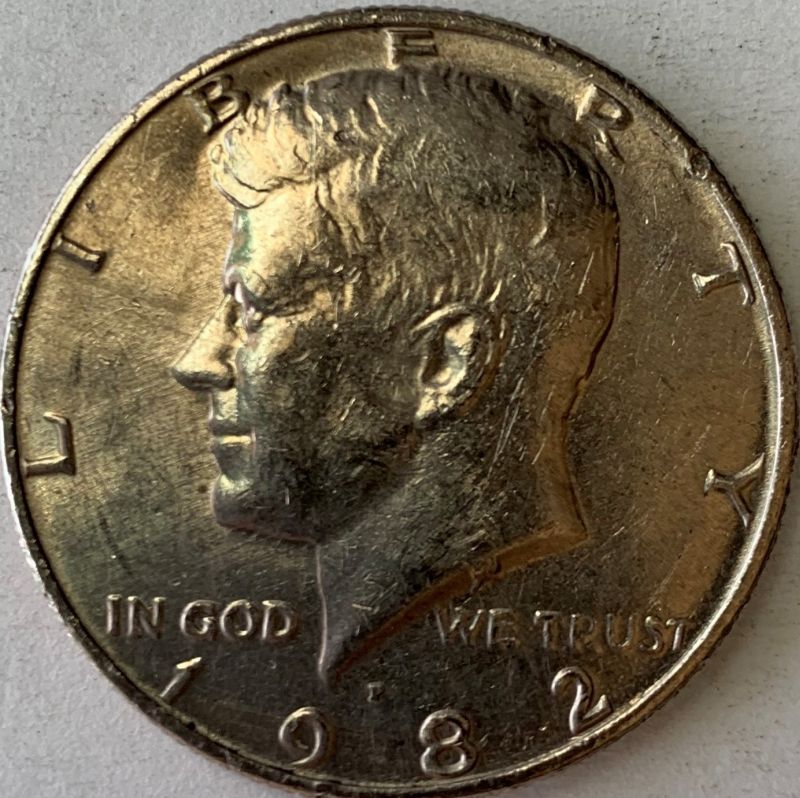 1982-P-Half-Dollar-With-No-FG