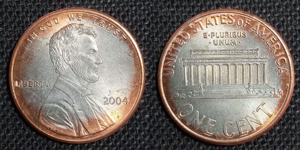 Missing-Plating-Only-In-Center---2004-Lincoln-Cent