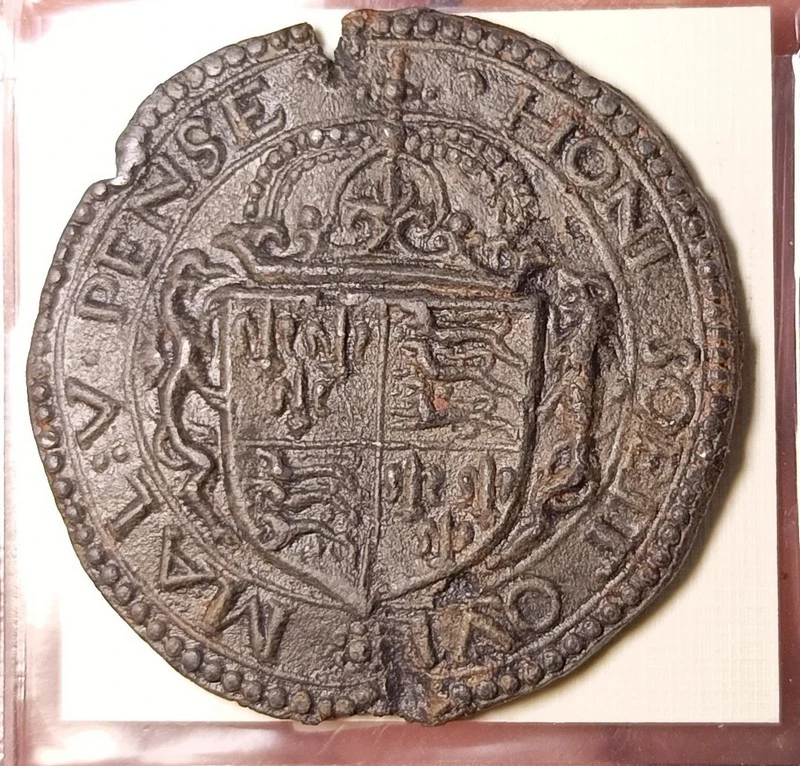 XVI-/-XVII---England---Token-/-Seal?-Great-Britain-Coat-Of-Arms