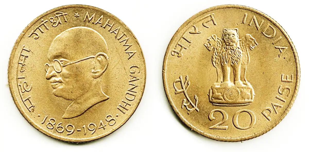Post-Your-Numismatic-Items-With-Someone-Wearing-Glasses