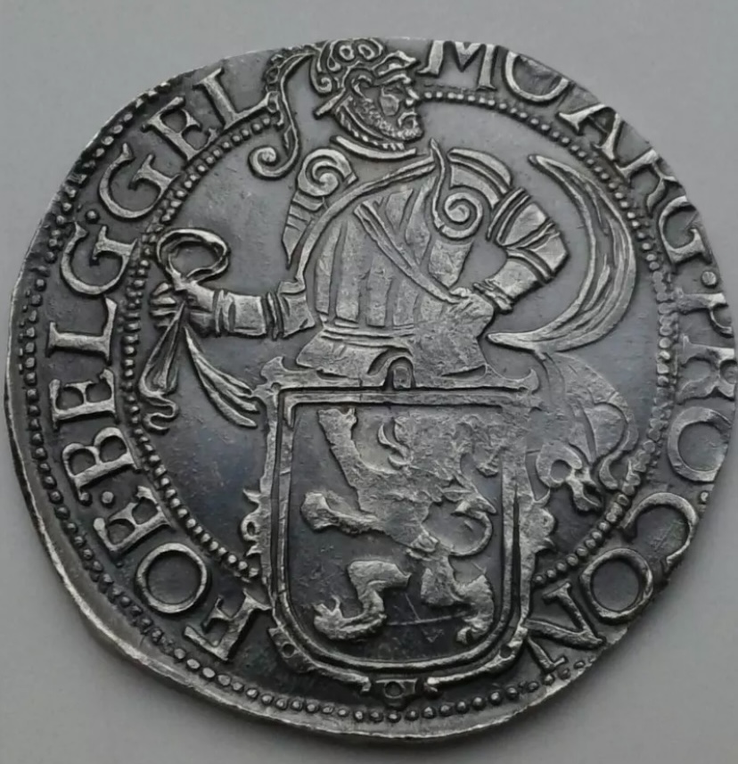 I-Need-Help-With-This-Coin.-I've-Tried-Other-Numismatic-Forums,-But-No-Replies.