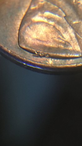 1996-D-Lincoln-Cent-Wrinkle-Just-Below-VDB-Initials-Possible-Error?