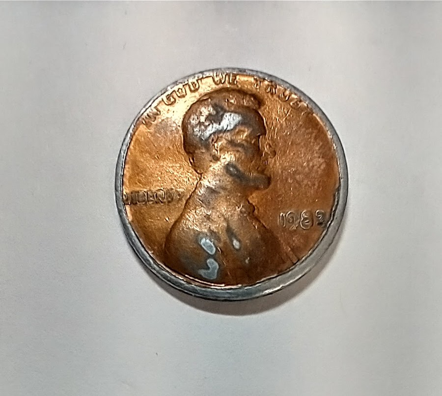Unusual-1982-Large-Date-Lincoln-Penny