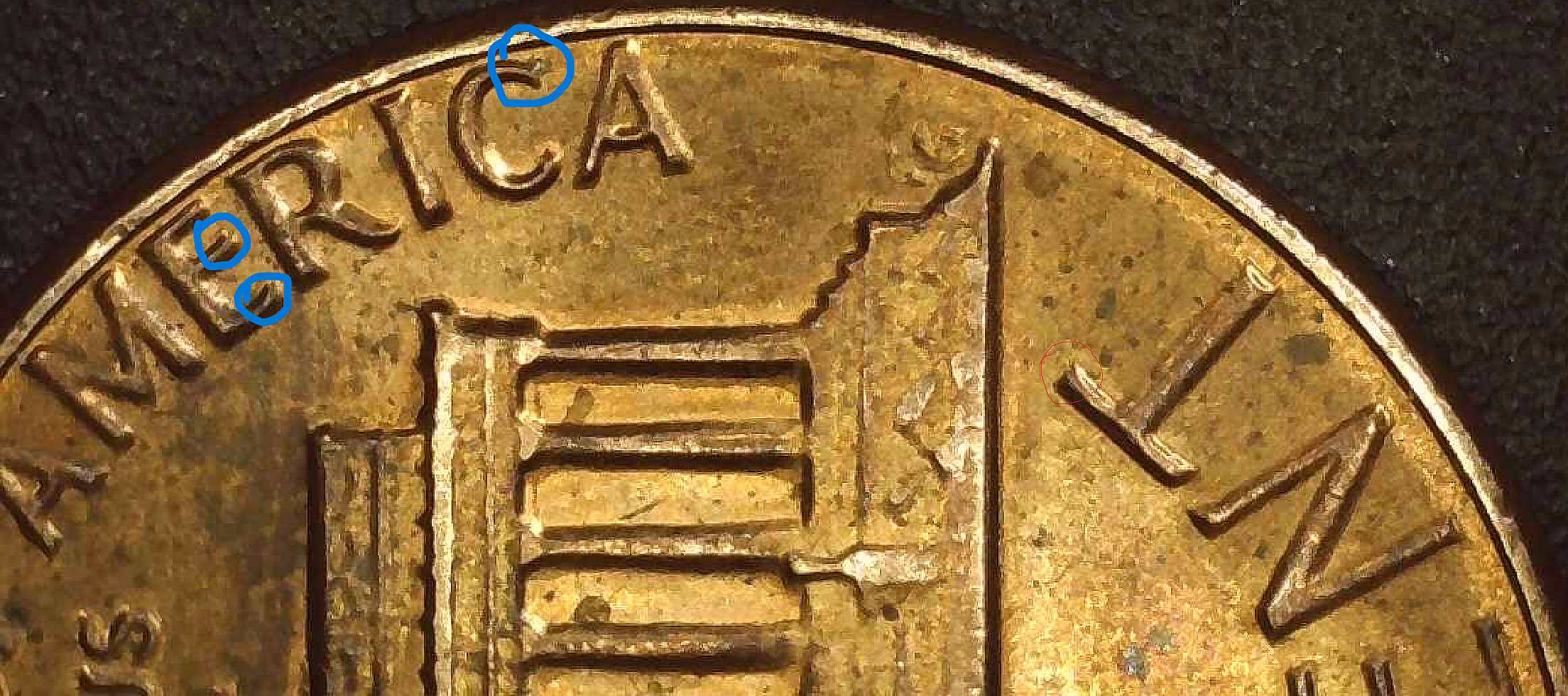 Split-Serifs?-Is-This-A-Lincoln-1984-DDR?