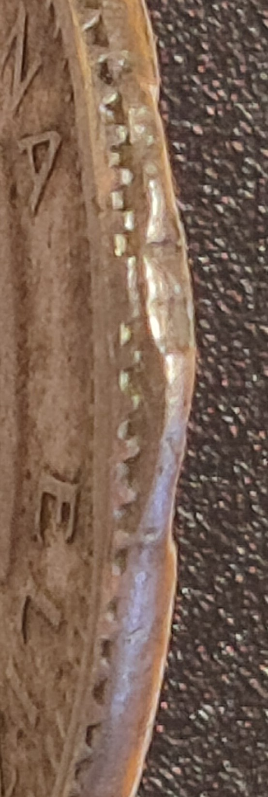 Indent-Strike-On-Canada-10-Cent-1964?