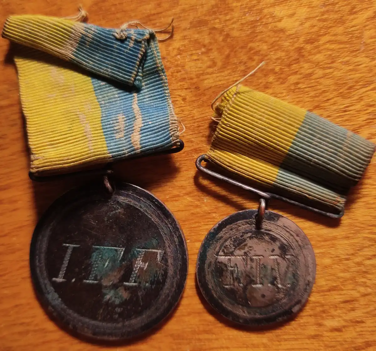 Silver-Medals-Of-Unknown-Origin-Or-Purpose.