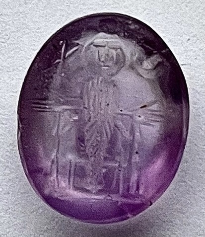 Ancient-Rome-Or-Greek?-Intaglio-On-Amethyst