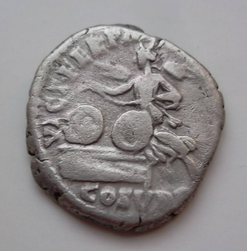 Very--Rare-Commodus--Denarius-From-The-Same-Dies-Ric180