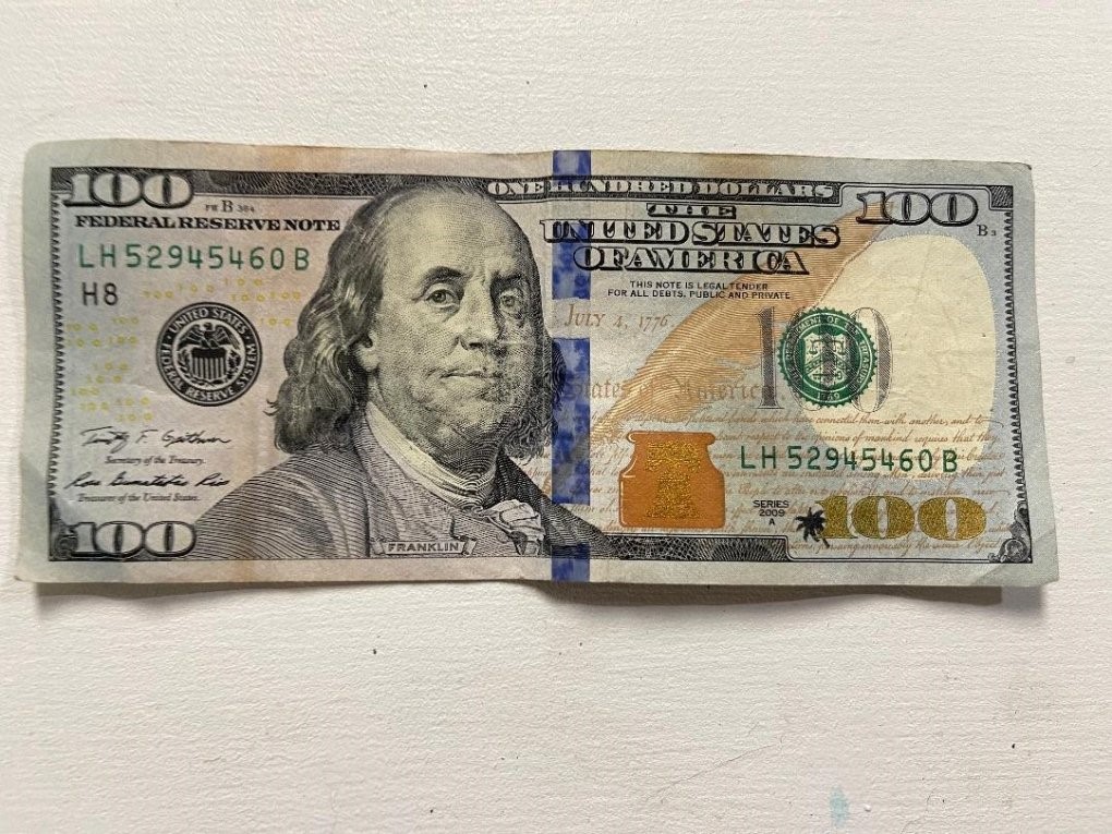 Series-2009-A-100-Dollar-Note---Palm-Tree-Stamp?