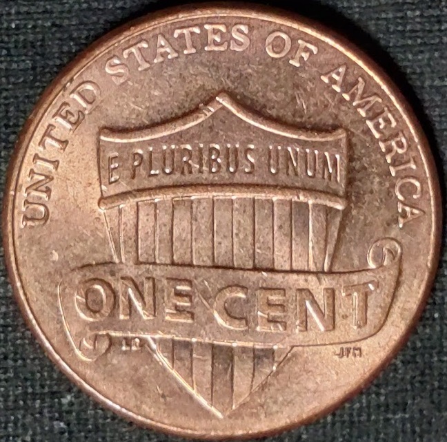 2020-P-Lincoln-Cent--Struck-Through-An-Unknown-Long-Oval