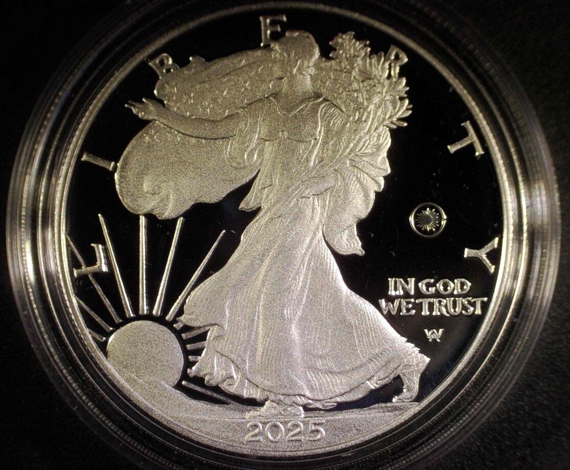 American-Eagle-2025-One-Ounce-Silver-Coin---Laser-Beam-Privy-Mark