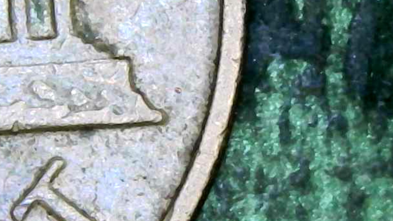 On-My-1969-D-Cent-Is-It-A-True-Floating-Roof-And-No-FG