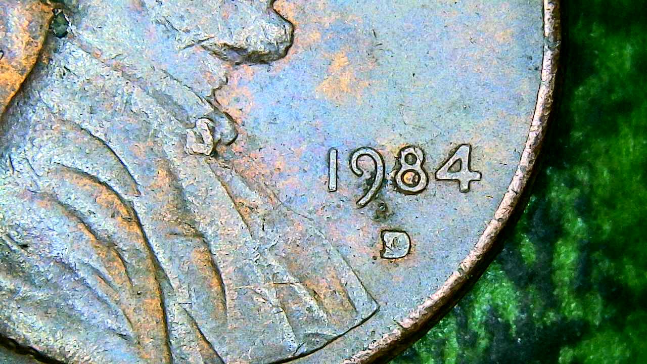 On-My-1984-D-Penny-Would-This-Be-Considered-A-Filled-In-Mint-Mark-And-What-Is-The-Green-Stuff