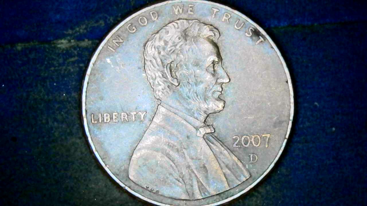 2007-D-Penny-Does-It-Have-A-Doubled-Eyelid-Whats-Up-With-All-The-Dots-Around-The-Devices
