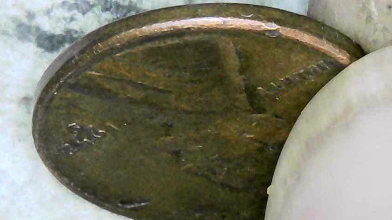 1952-S-Cent-Could-The-Damage-On-Both-The-Obverse-And-Reverse-Have-Happen'd-From-The-Mint