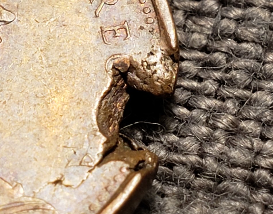 Interesting-1979-1c-Pre-Mint-Damage