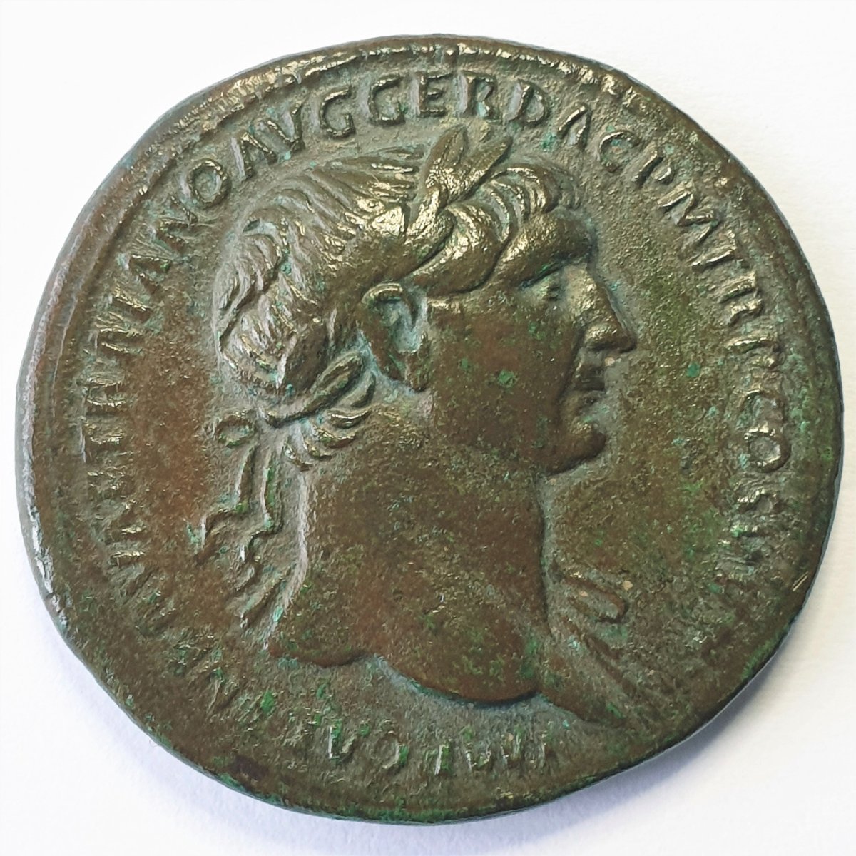 Trajan-Sestertius---SpQR-Optimo-Principi-S.c.---Abundantia