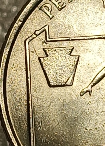 1999-P-Pennsylvania-State-Quarter-Possible-New-Error-In-Keystone-Symbol