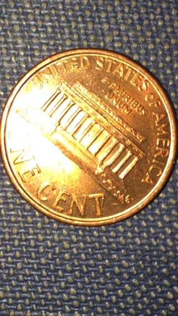 1993-D-Lincoln-Memorial-Cent-Red-With-Cud