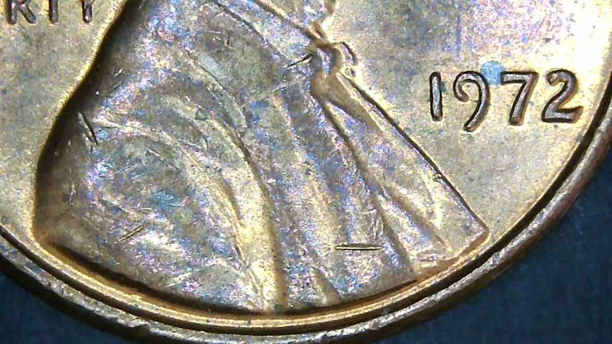 1972-Penny-With-Gap-Around-The-Rim,-Is-This-Normal?