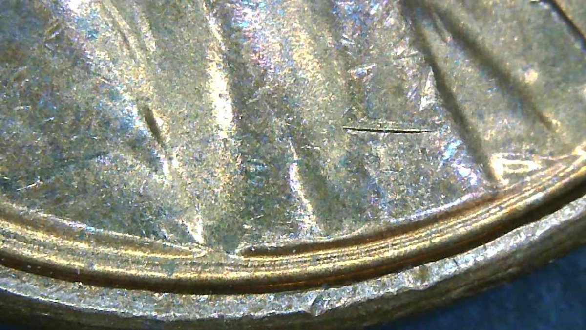 1972-Penny-With-Gap-Around-The-Rim,-Is-This-Normal?
