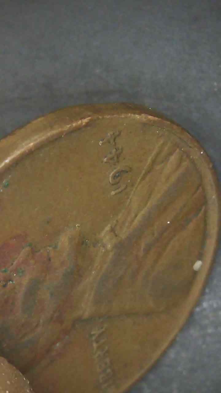 1944-Penny---Double-Clip/Error-Or-Just-PMD