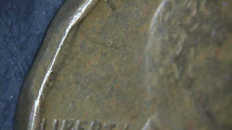 1941-Penny-With-A-Clip-Or-Damage