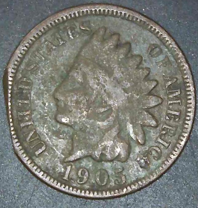 1905--Indian-Head-Penny--With-Clip-Or-Damage?