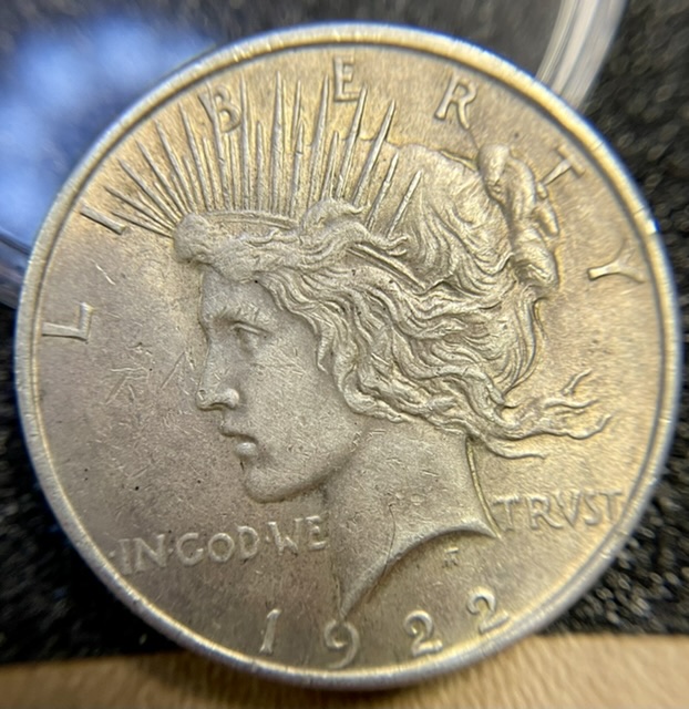 1922-Peace-Dollar-Grade-Question