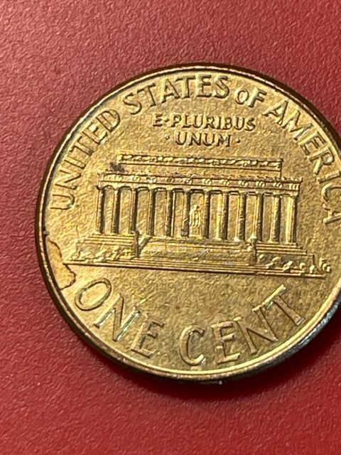 Found-A-Penny-With-Unusual-Color