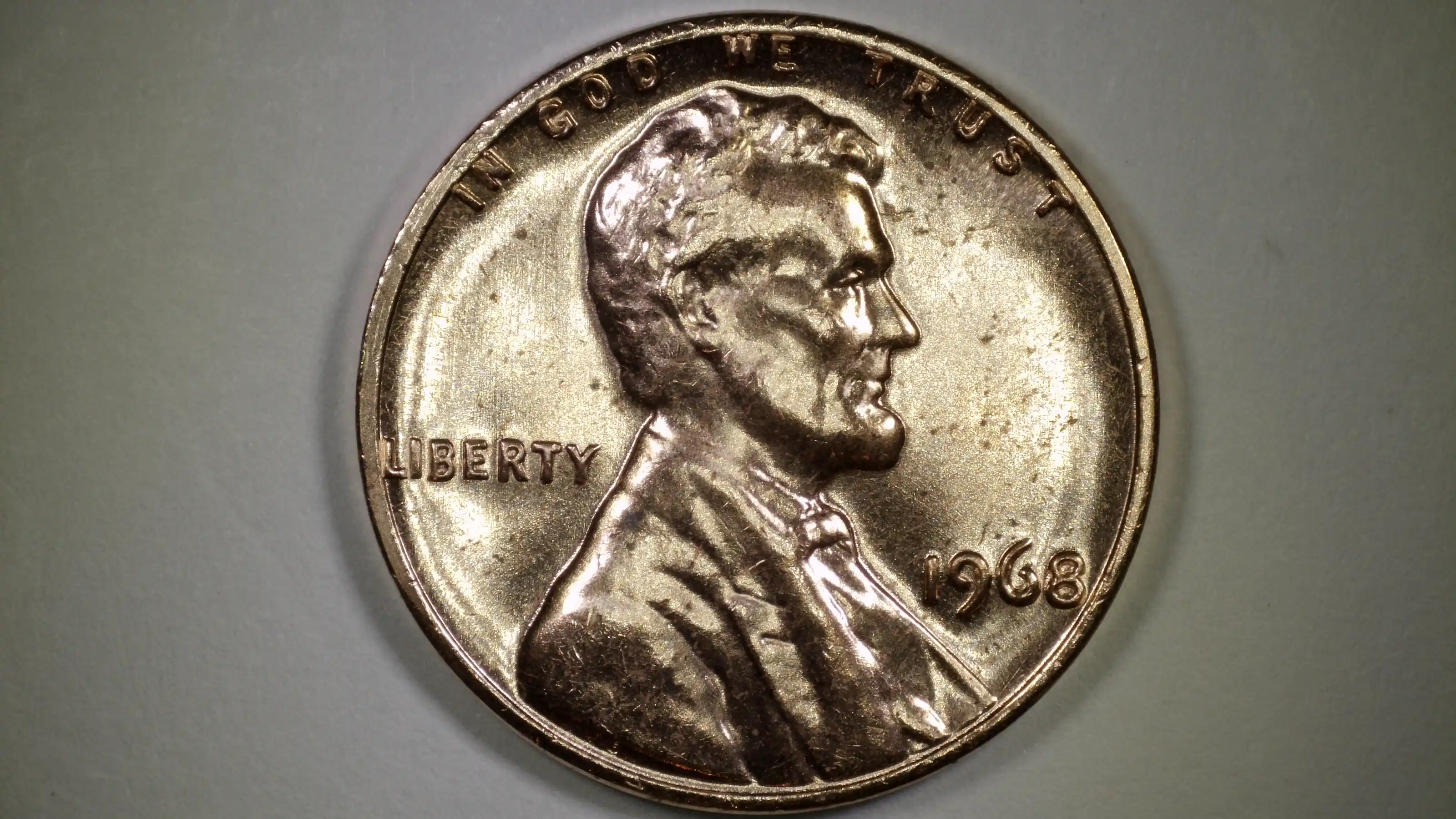 1968-Lincoln-Memorial-Penny---Extra-Column-On-Reverse?