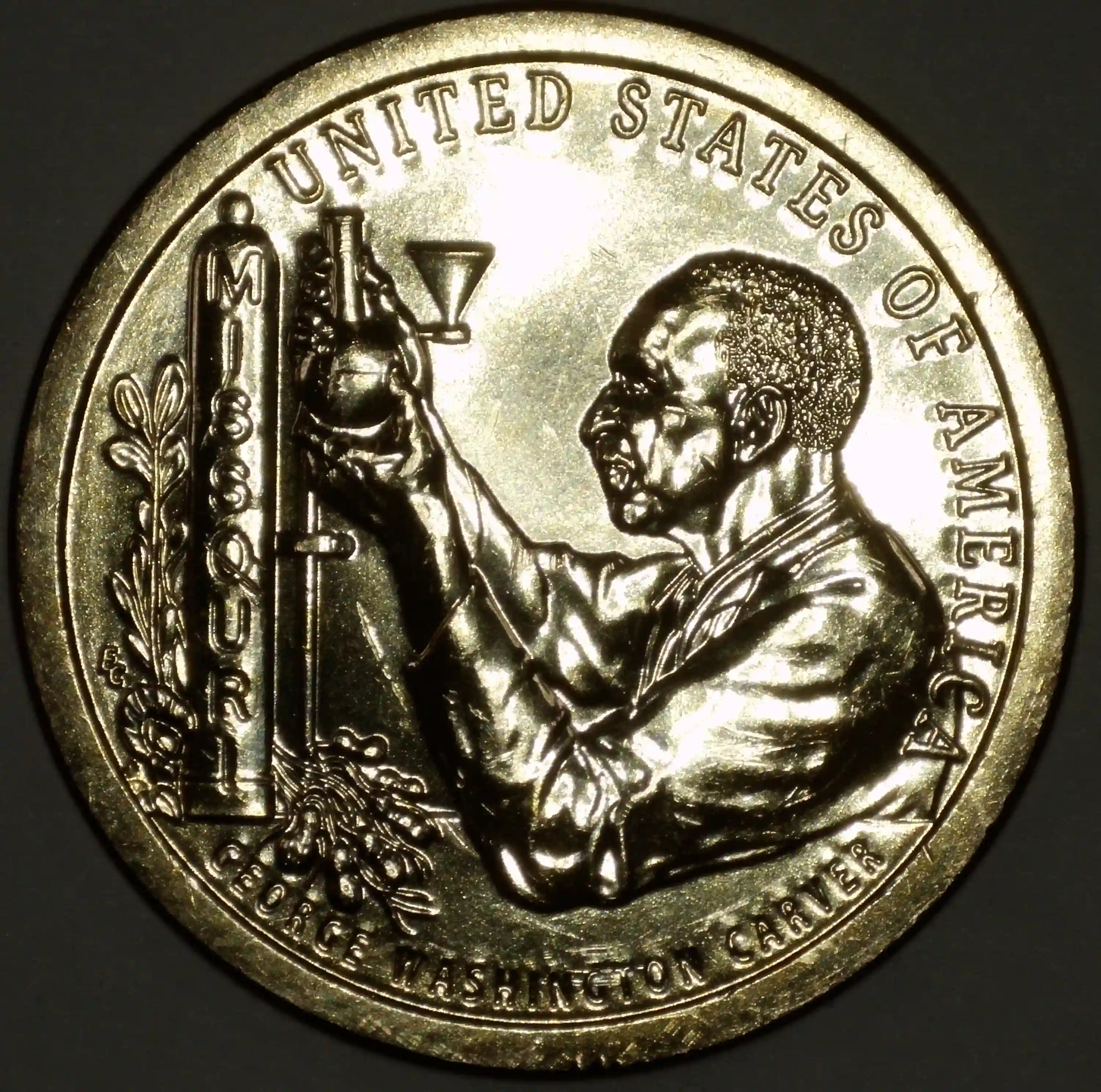 2024-D-Missouri-Dollar-Coin---Raised-Design-Elements