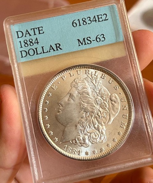 1884-P-Morgan-Stacks-Holder
