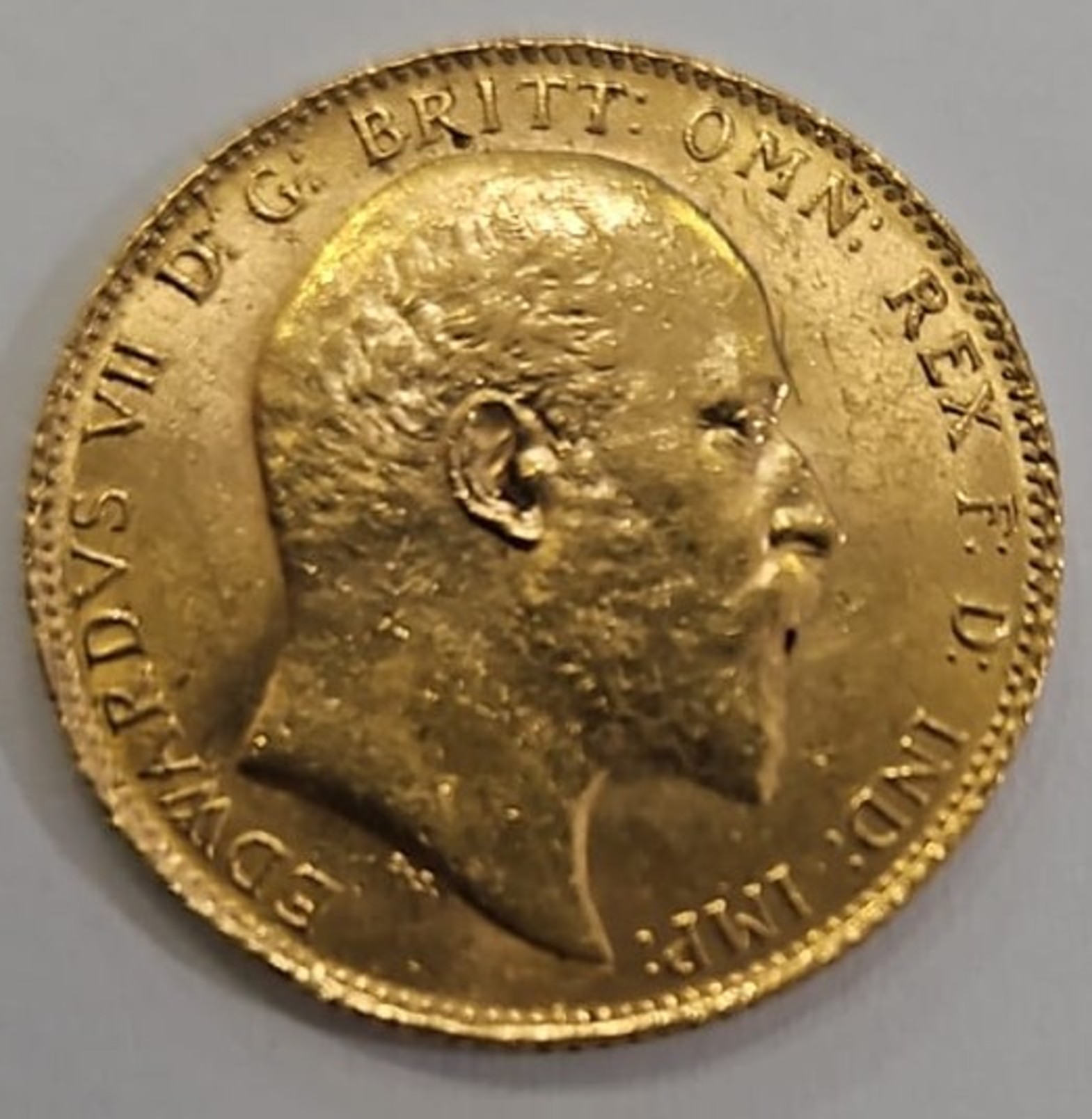 Distressed-Elizabeth-Sovereigns-For-Edward-VII-Full-Sovereign-And-George-V-Half-Sovereigns