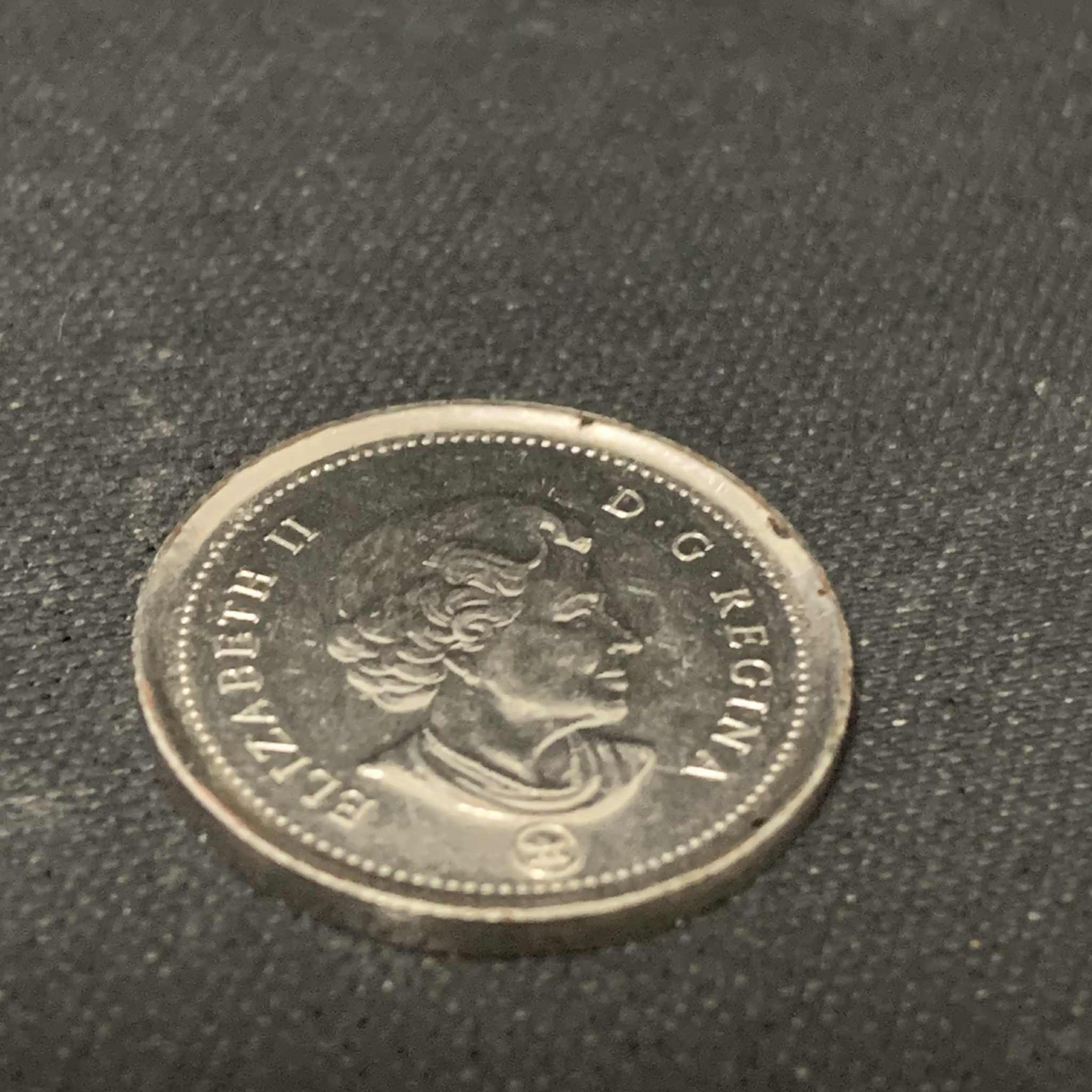 2008-Canadian-Dime-Error-Coin-Flat-Edge/No-Grooves