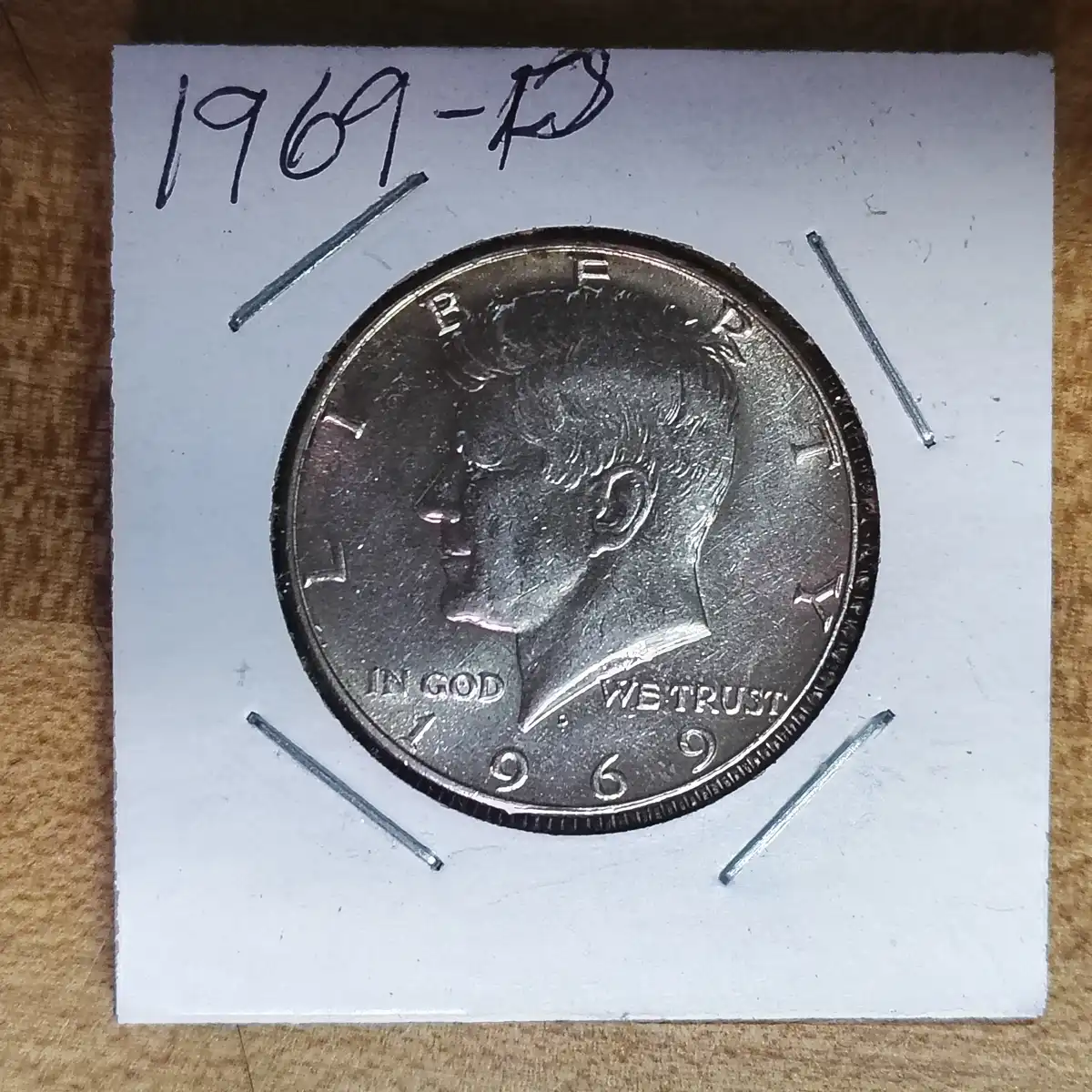 1969-D-#1-Nice-Almost-BU-40%-Kennedy