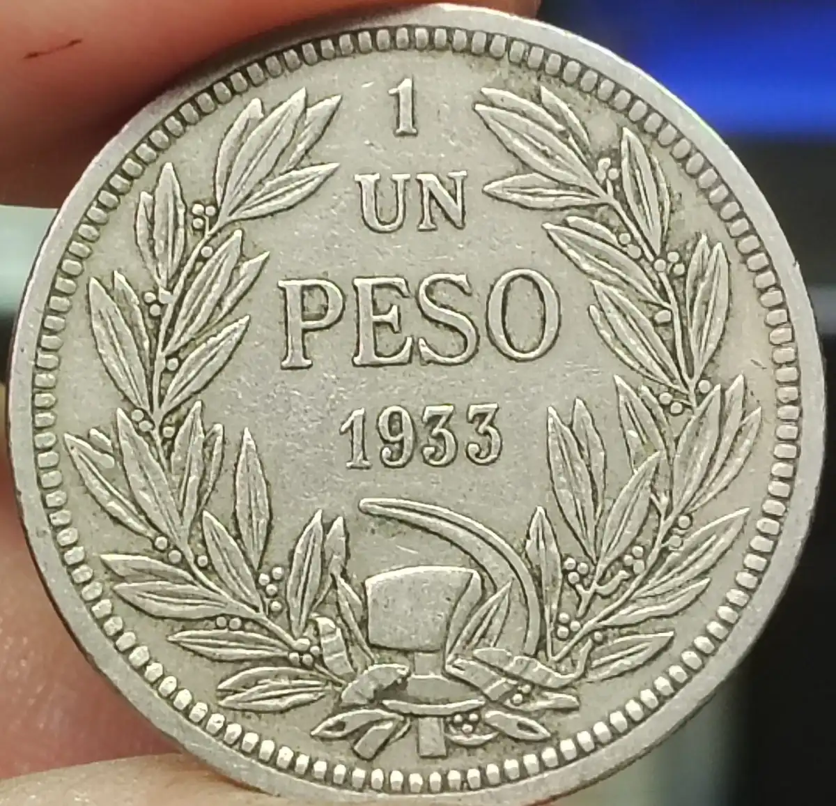 1933-Un-Peso-Nice-Condition-For-Year
